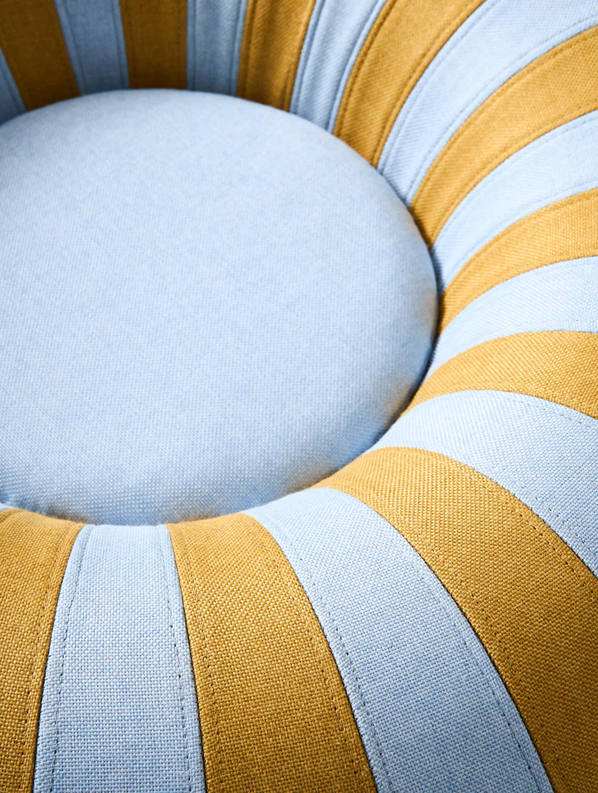 Runder Pouf "Float" - Small - Blue/Ochre