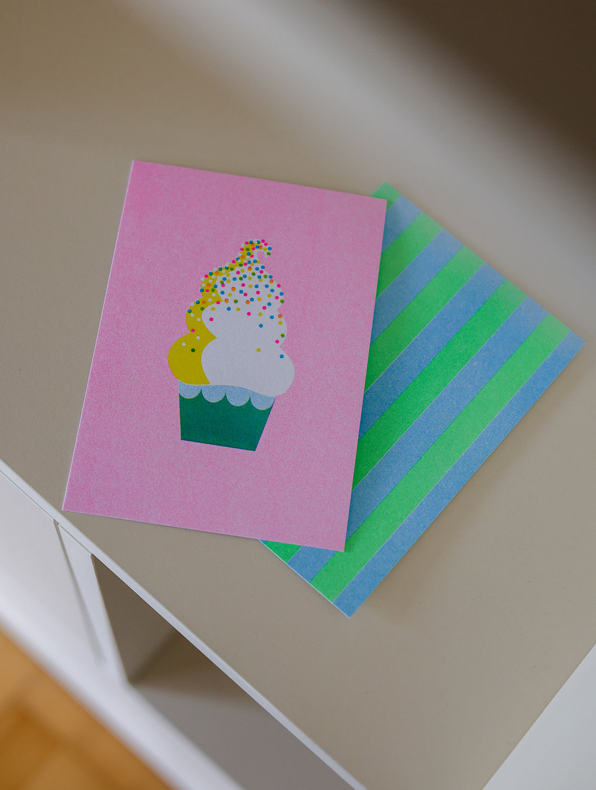 Postkarte "Stripes"