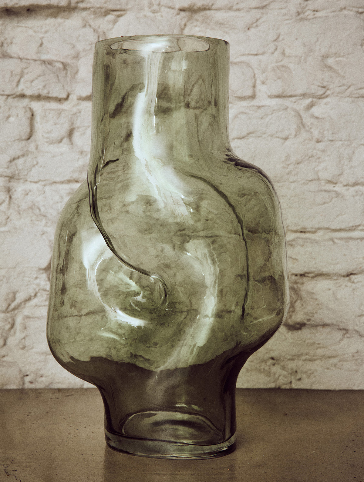"Gleam" Glasvase - Olive