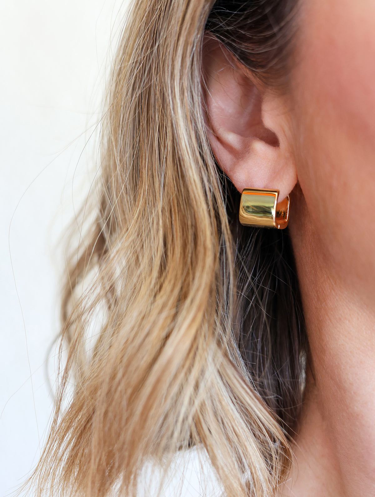 Earring 006 - Gold