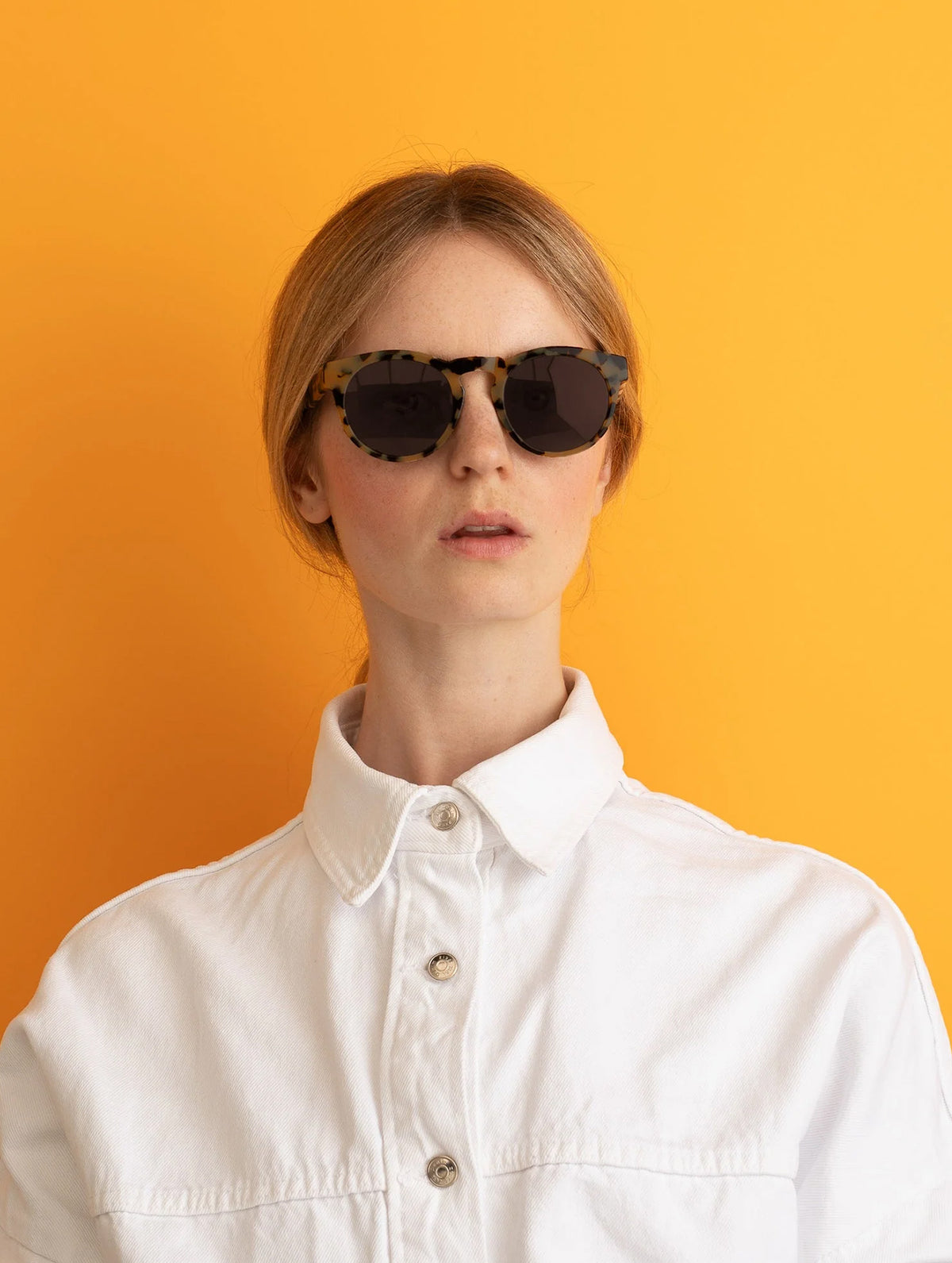 Sonnenbrille "Kiss the Sun" - Leo Brown/Camel