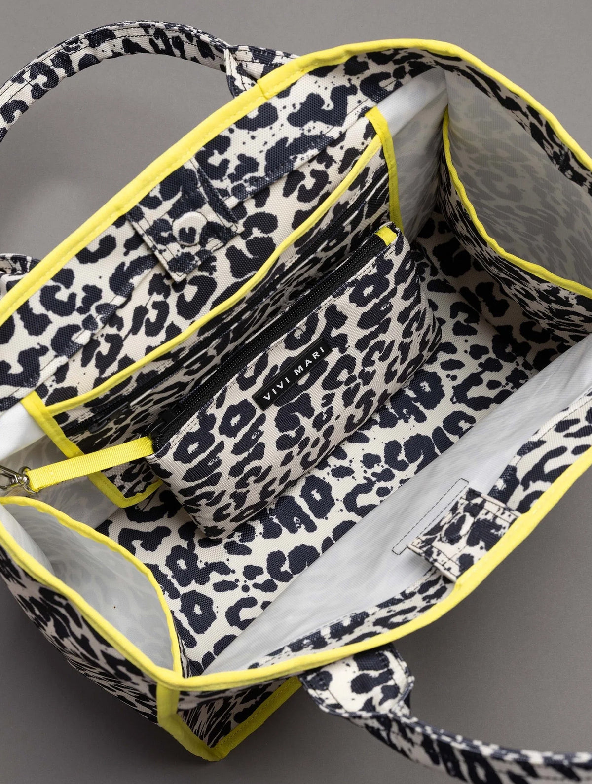 Carry All Bag - Leo Splashes Black/Sand