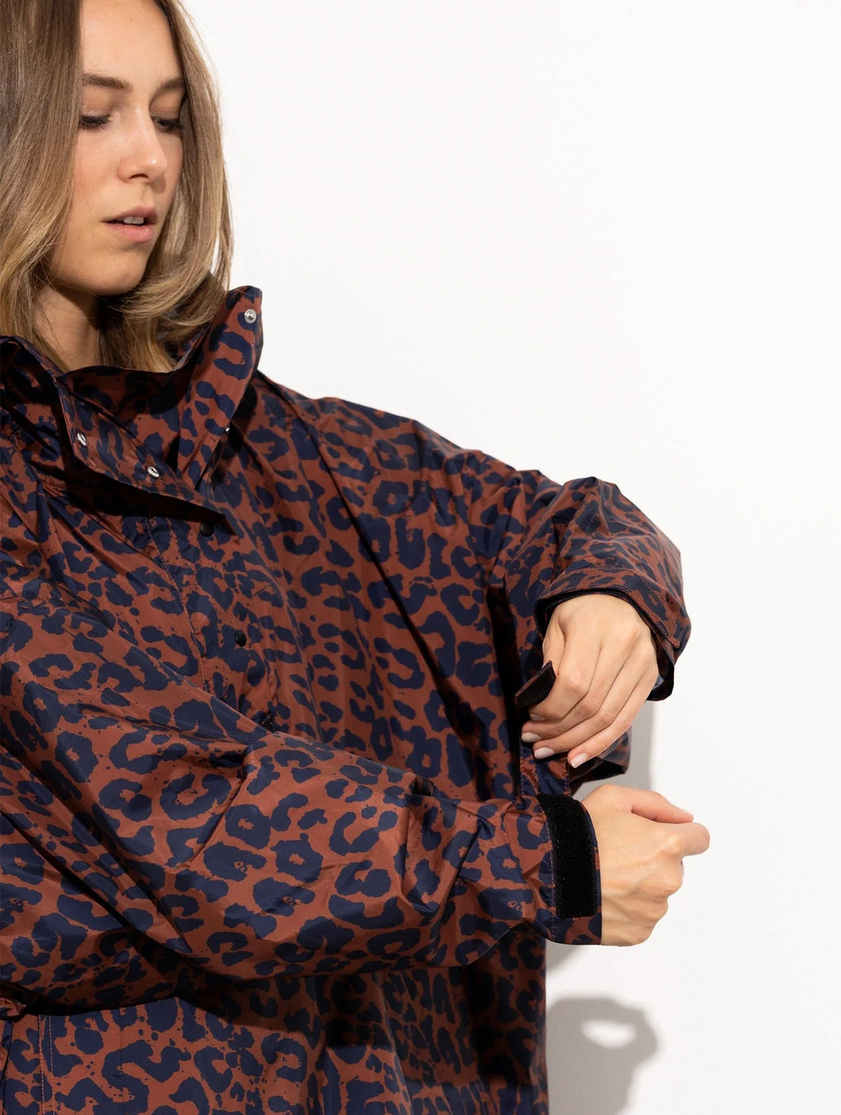 Raincoat - Leo Splashes Navy/Rust