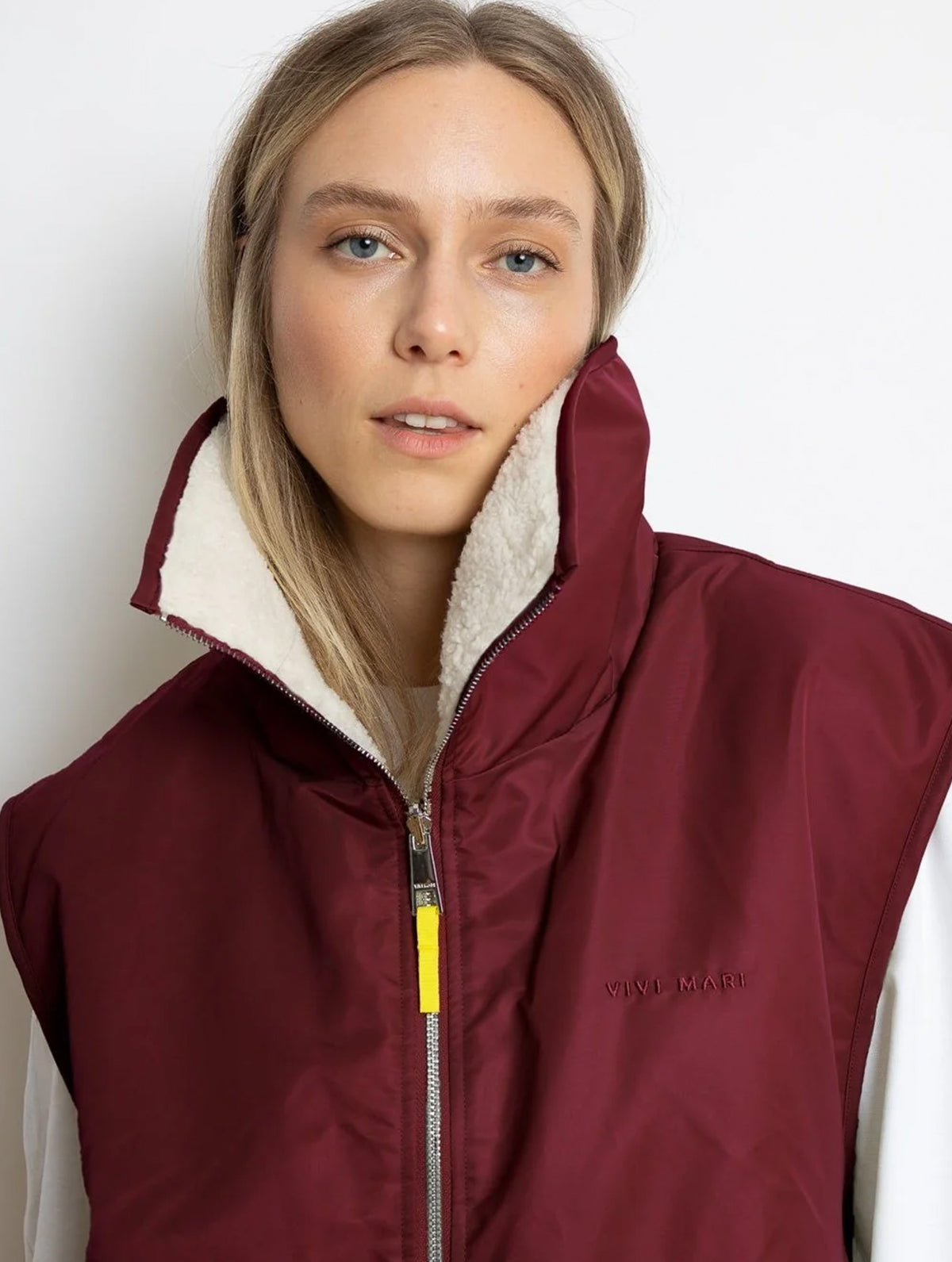 Reversible Bomber Vest - Wine Red/Sand